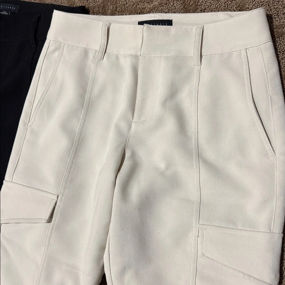 Sanctuary women’s Cargo Pants in Black + Cream size 25 polyestervicose blend - Picture 3 of 11